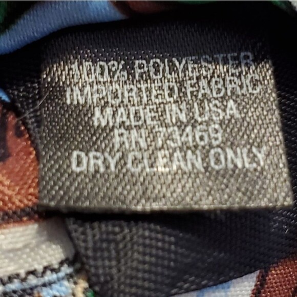 VTG Looney Tunes Bugs Bunny Stamp Collection Neck Tie 1997 - Picture 5 of 5